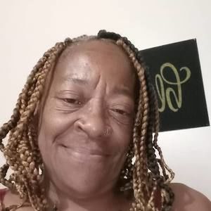 Meet your Posher, Rose